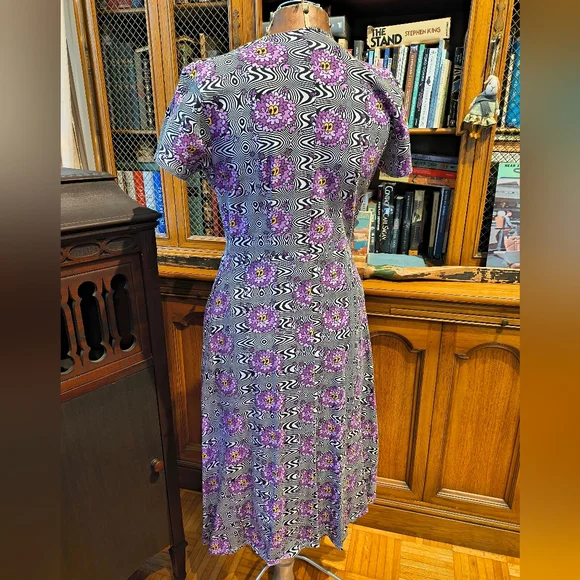 Nooworks Haze Dress Size Large - Picture 3 of 6